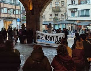 Indarkeria matxistak Iruñeko emakume bat hil duela salatu du DAFAk