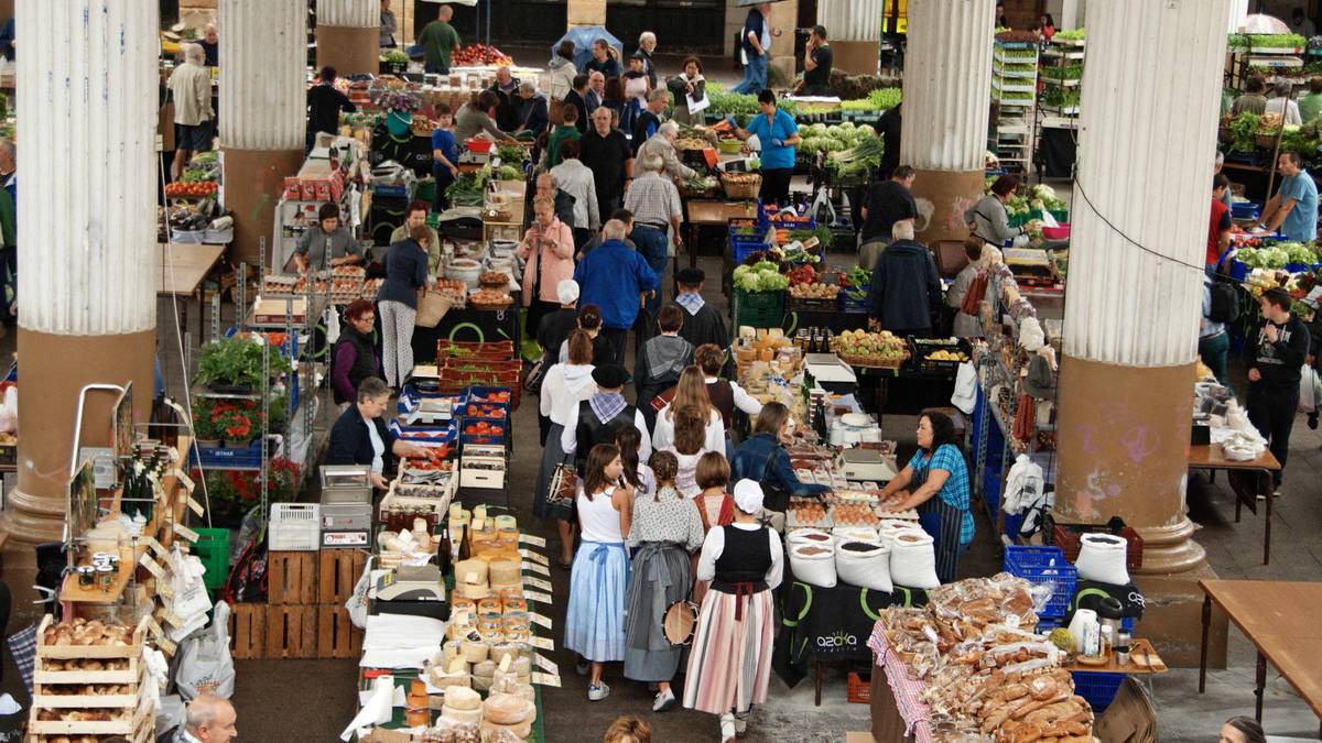Garaiko Nagusien Elkarteagaz Ordiziako merkatura irteera