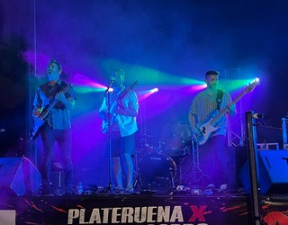 Lorreine eta Dorre taldeak nagusi Plateruena - Izar Records musika lehiaketan