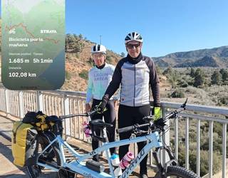 Jon Arrizabalagari eta bere familiari ongietorririk hunkigarriena egiteko prest dago Zaldibar