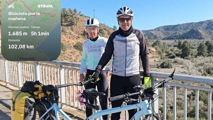 Jon Arrizabalagari eta bere familiari ongietorririk hunkigarriena egiteko prest dago Zaldibar