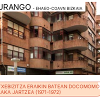 'Etxebizitza eraikin batean docomomo plaka jartzea (1971-1972)'