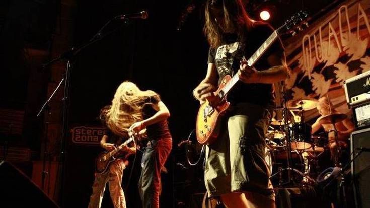 Rock gogorra, metala, eta post-hardcorea entzungai Plateruenean  
