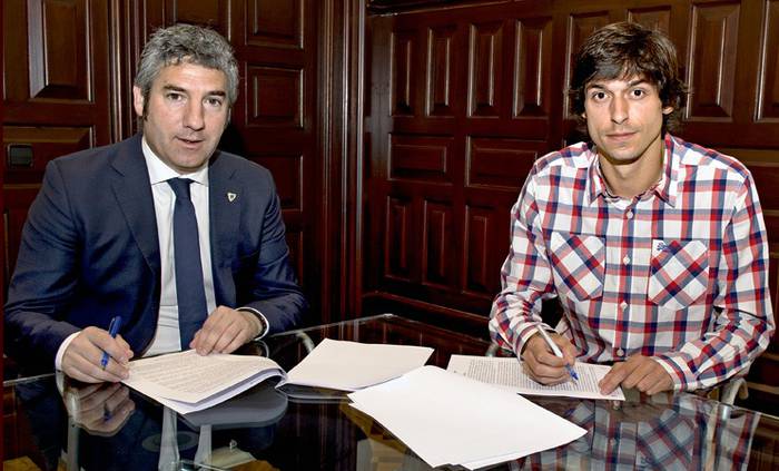 Ander Iturraspek 2019ra arte berritu du Athleticekin duen kontratua