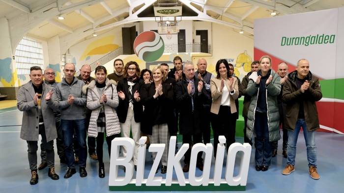 Maiatzeko hauteskundeetarako EAJk Durangaldean aurkeztuko dituen hautagaiek topaketa egin dute gaur Durangon