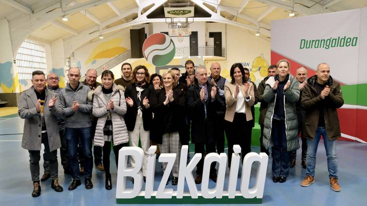 Maiatzeko hauteskundeetarako EAJk Durangaldean aurkeztuko dituen hautagaiek topaketa egin dute gaur Durangon