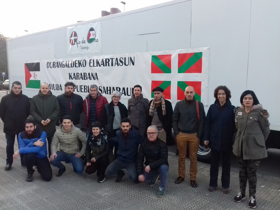 Saharar errefuxiatuei bidaltzeko elikagaiak batuko dituzte asteburuan, Abadiñon