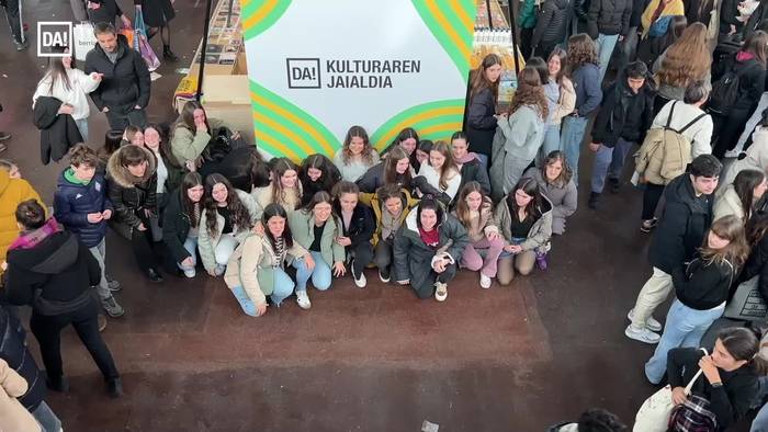 [BIDEOA] Durangoko Azokaren bigarren egun jendetsuaren laburpena