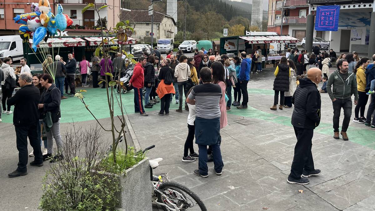 Atxondoko Nekazaritza eta Artisautza Azokak 30 postu inguru batuko ditu abenduaren 7an