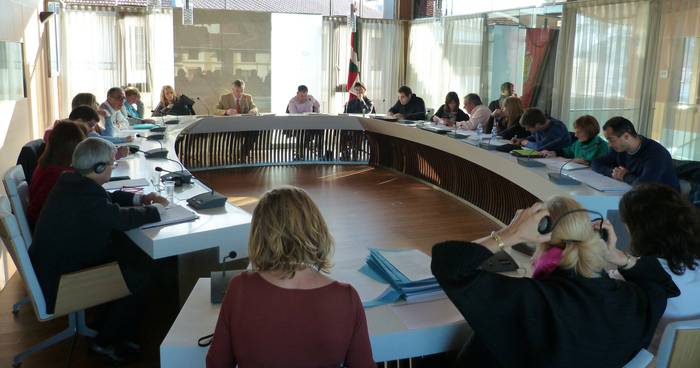Enplegua sustatzera 400.000 euro bideratuko ditu udalak aurrekontuetan