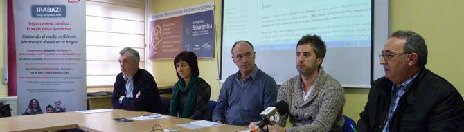 Energia gutxituz, familien gastuak murriztu guran