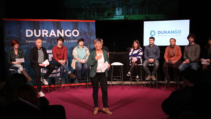 Gobernu planaren %82 "beteta edo martxan" dago, Durangoko gobernu taldearen berbetan