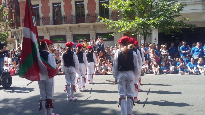 Bizkaiko Dantzari Eguna iruditan - 4