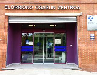 Elorrioko Udalak gutuna bidaliko dio Osakidetzari, udalerriari dagozkion profesional ratioak bete daitezen eskatzeko