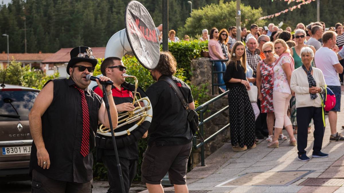 Paella txapelketarik ez, aurtengo Mallabiko Andra Mari jaietan
