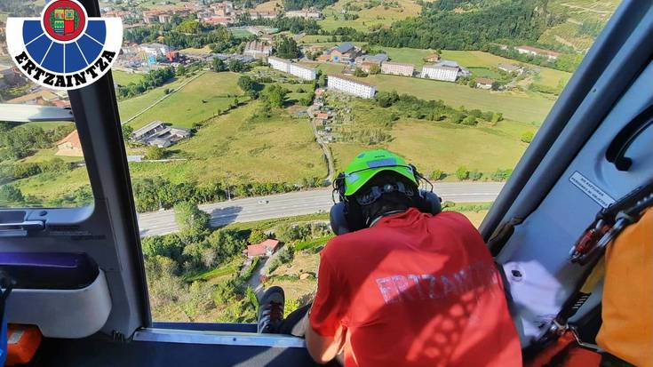 Ertzaintzak utzi egin dio 32 urteko gazte elorriarra lekuan bertan bilatzeari