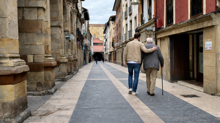 Gura bako bakardadean dauden durangarrei laguntzeko programa, martxan
