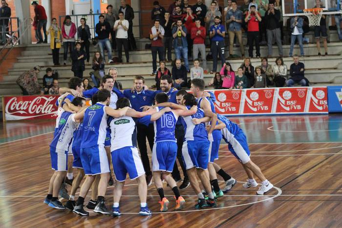 Ospakizun bat eta harro egoteko hamaika arrazoi utzi ditu Tabirakoren liga amaierak