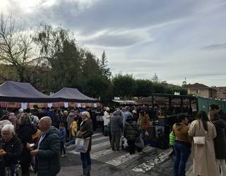 [ARGAZKI GALERIA]: Zaldibarko Neguko Azoka, iruditan