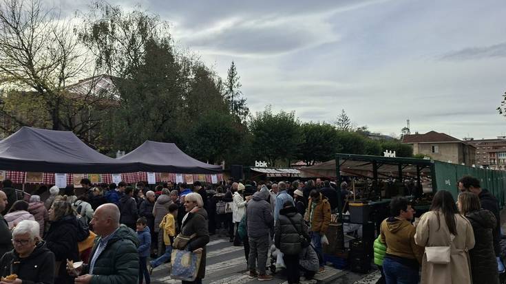 [ARGAZKI GALERIA]: Zaldibarko Neguko Azoka, iruditan