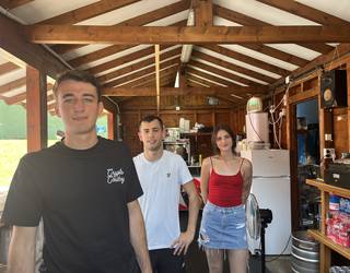 "Ikasteko aukera bat da taberna eramatea"