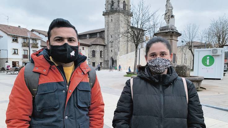 “Euskaraz bizi gura dugu eta Otxandion posible da hori, kalean euskaraz entzuten dugulako jendea”