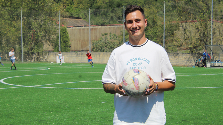 Futbol-7 zelaiko belarra berritu dute Tabiran