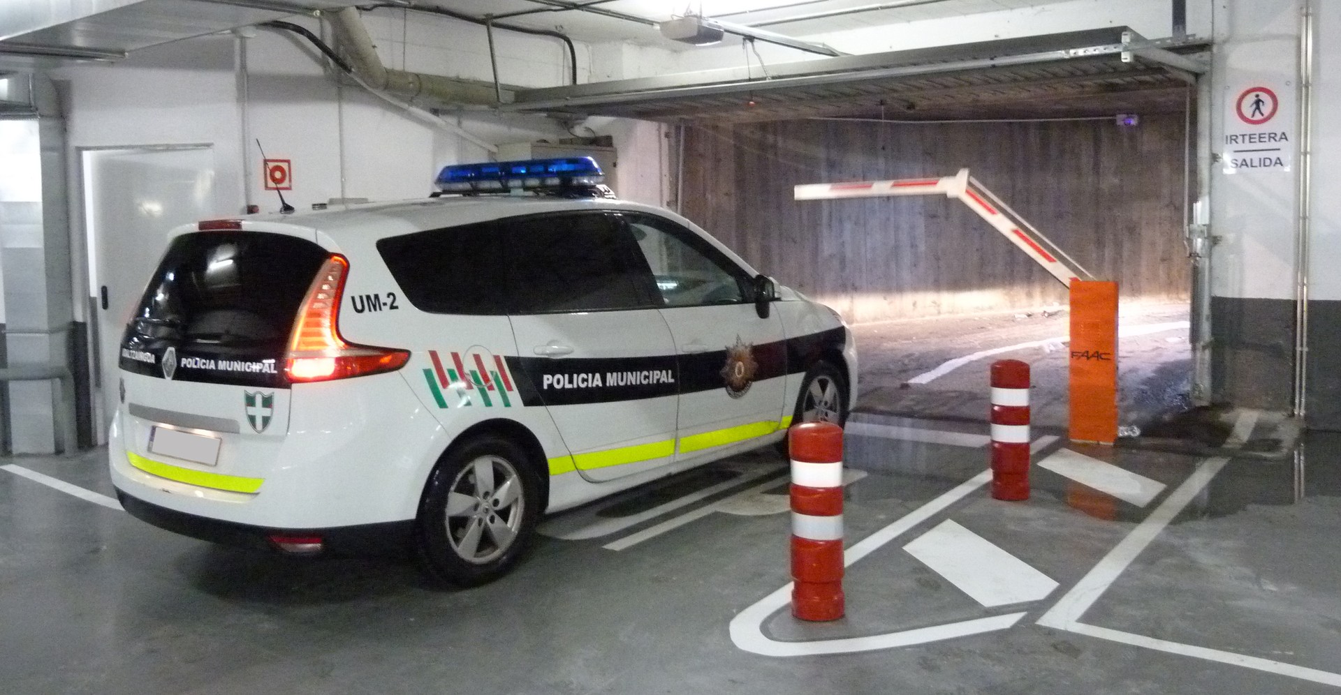 Nafarroa Zentroko aparkalekua ireki dute txandadako sistemagaz