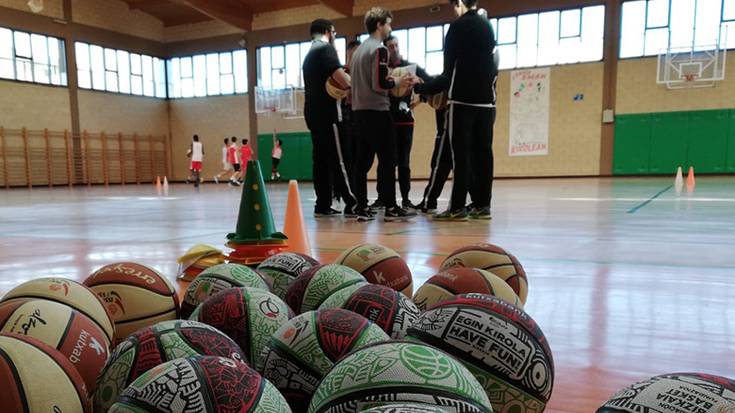 Bizkaiko saskibaloi ligak amaitutzat eman ditu federazioak
