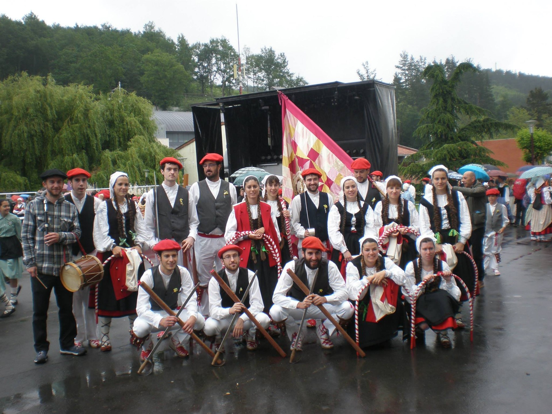 Zallako Dantzari Eguna