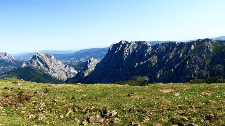 Urkiola, kutsaduratik salbu ez dagoen parke naturala