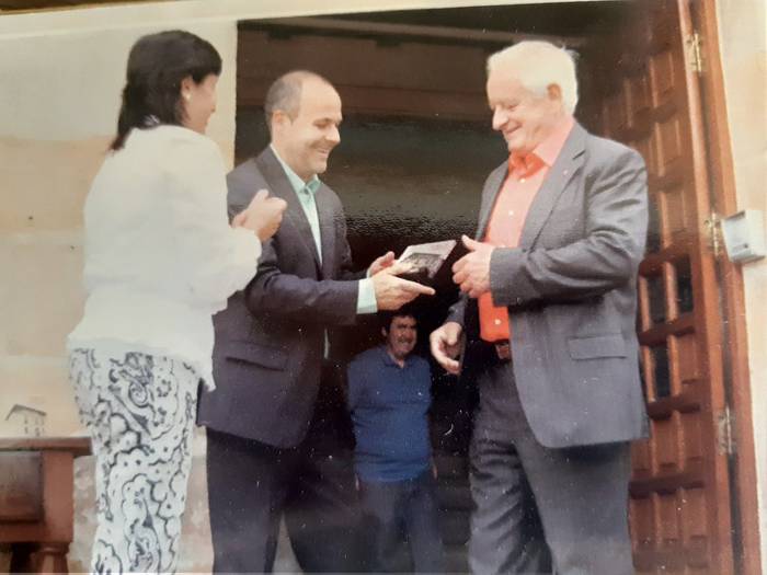 Jose Martin Etxebarria, Iurretako lehenengo alkatea hil da