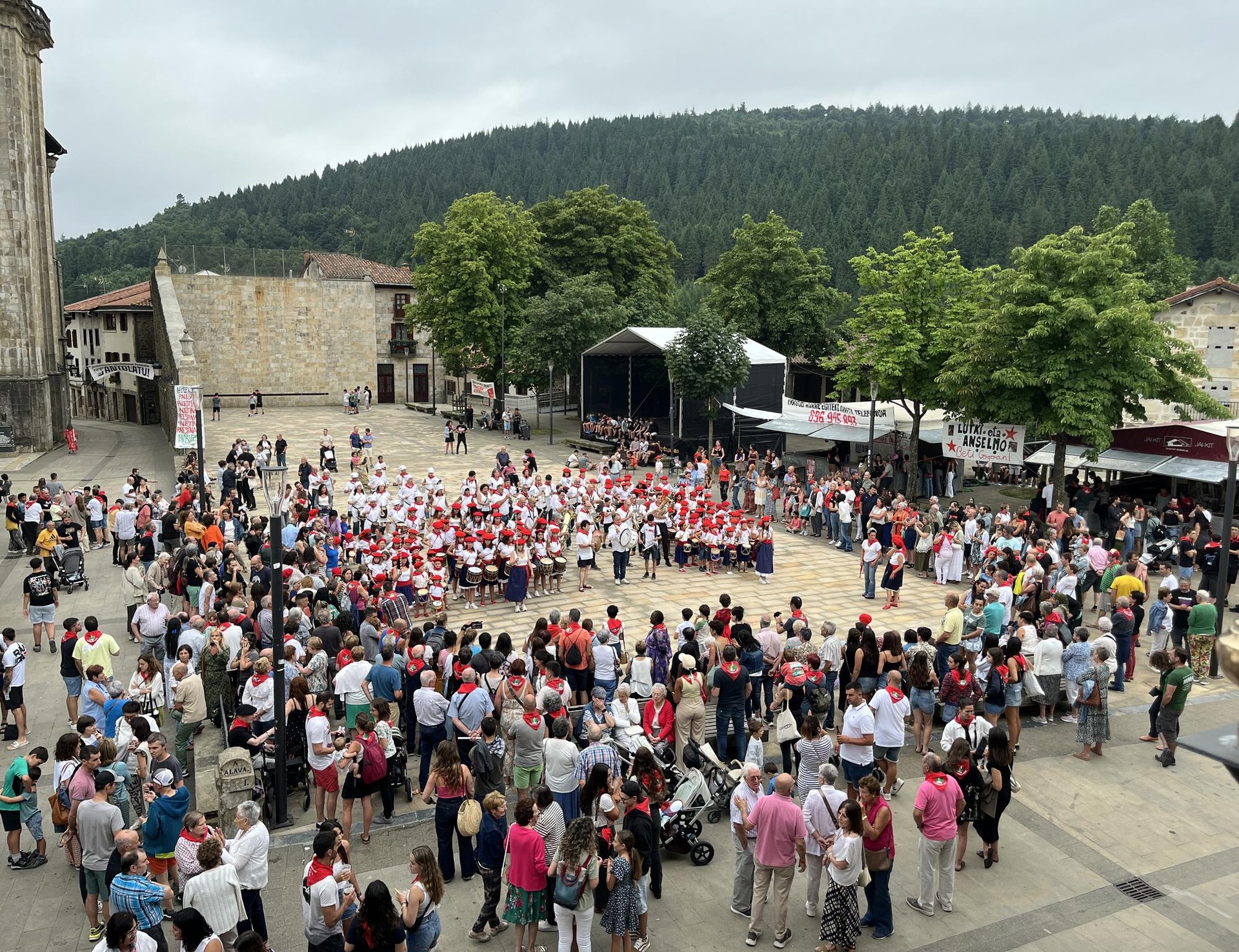 Santamaña jaien egun handia ospatuko dute gaur Otxandion