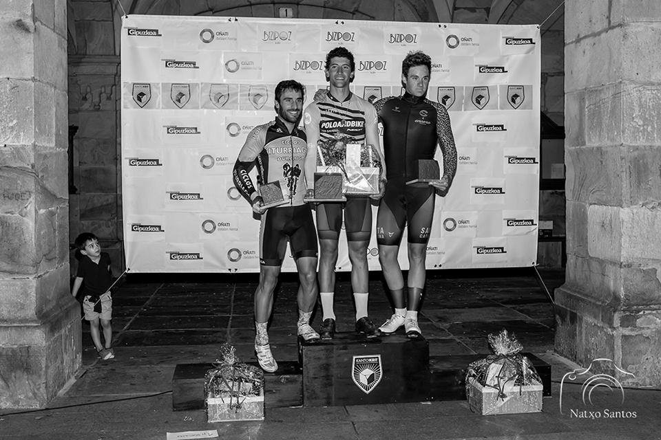 Pinoi finkoko bizikleten lasterketan podiumera igo da Ion Sarasua