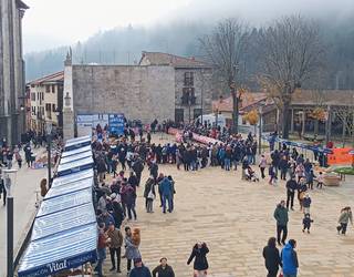 Ekoizle eta sortzaileen azoka egingo dute domekan Otxandion