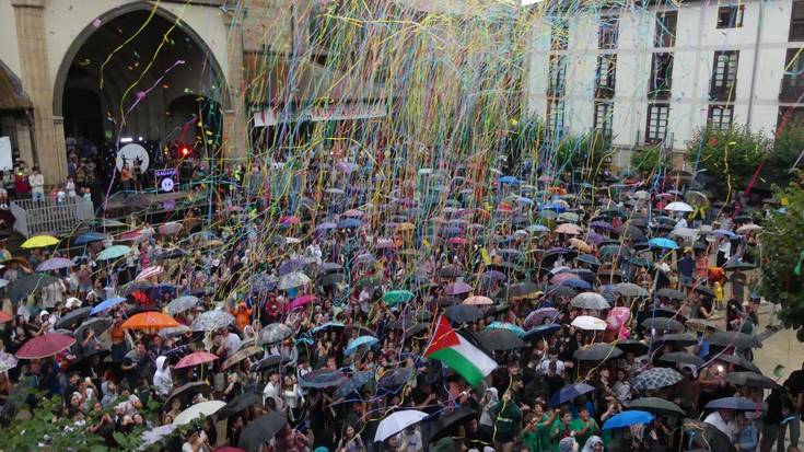 Zaintzetako langileak Ferixa Nausikoetako txupinazoan protagonista