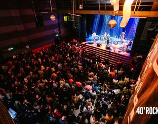 [ARGAZKI GALERIA] 40 Minutu Rock jaialdiak hamar urteko elkartasun bidea bete du