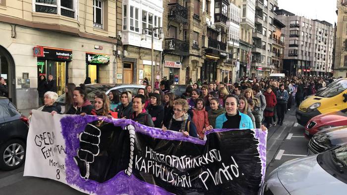 Durangoko mugimendu feminista: emakumeen borrokaren aniztasunaren isla eta eskualdeko feminismoaren taupada