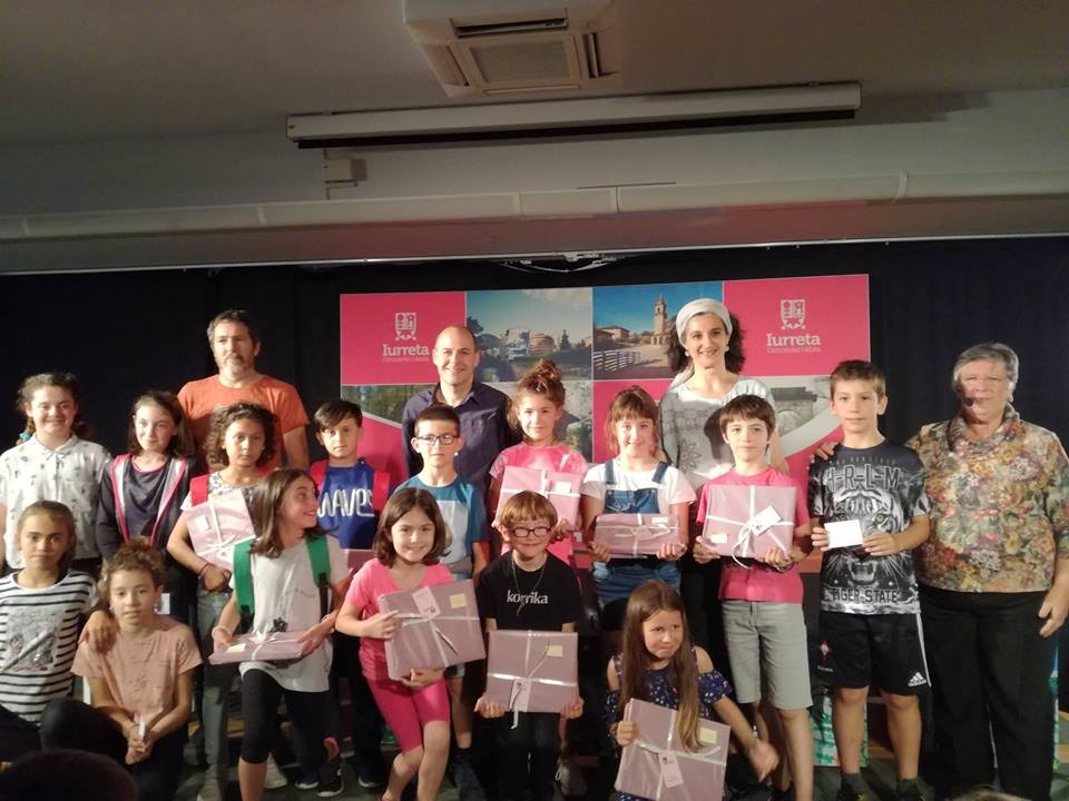 XV. Literatur Lehiaketako sariak eman dituzte