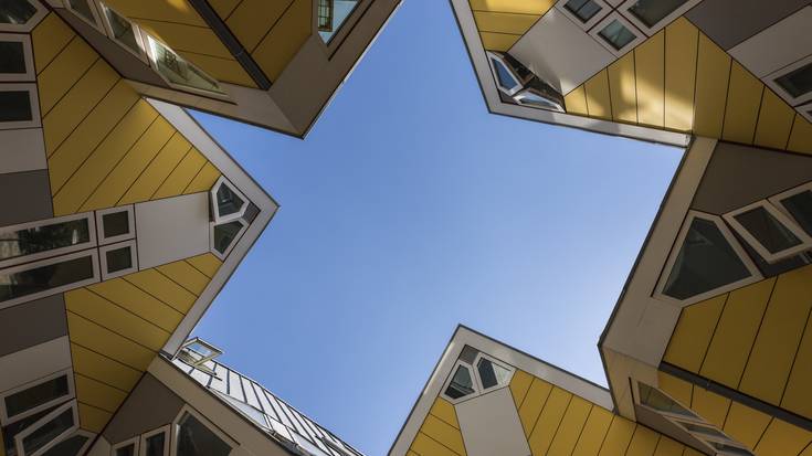 'Arkitektura' argazki erakusketa kolektiboa ikusgai dago Zornotzako Zelaieta zentroan