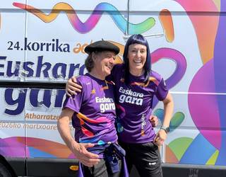 "Familia giroa dugu; urte birik behin baino ikusten ez duzuna zugaz bizi izan dela sentitzen duzu"