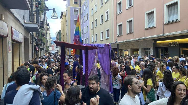 Eraso sexisten kontrako arreta zerbitzua eskainiko dute Durangoko jaietan