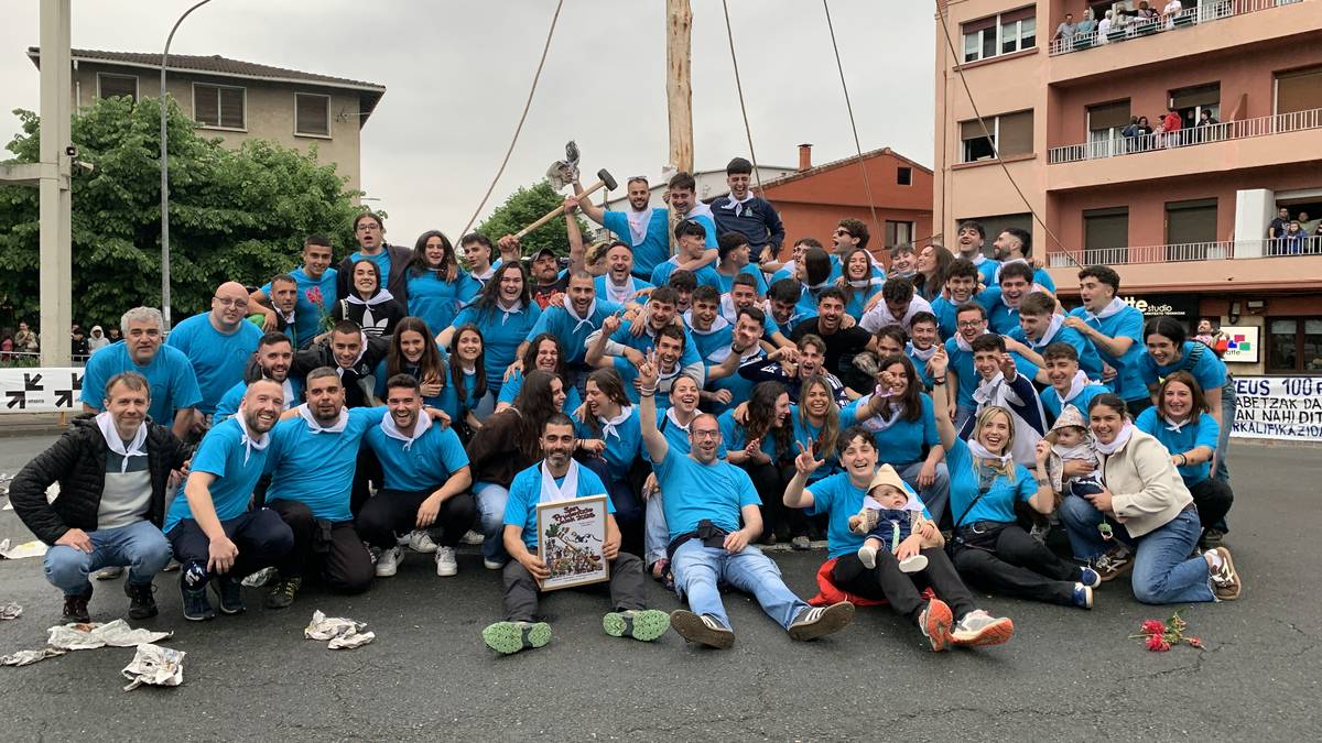 [BIDEOA]: Ivan Rodriguez urteko pertsonaia dela, jaia lehertu da Traña-Matienan