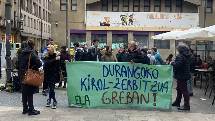Durangoko EAJk "premiazko neurriak" eskatu ditu Durango Kirolak-eko grebalarien arazoa konpontzeko