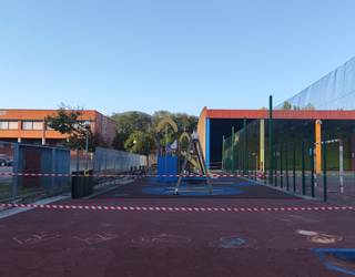 Maiztegiko Guraso Elkarteak eskolako jolastokia eraldatzeko dirua bideratzea eskatu dio Iurretako Udalari