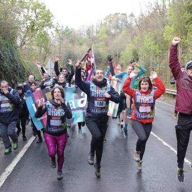 [EGITARAUA]: Kitturen kalejira, txokolatada eta dantzariak Zaldibarren, Korrikari ongietorria egiteko