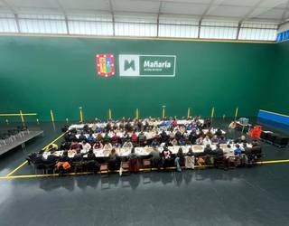 [ARGAZKI GALERIA]: Mañariko Gazte Egunak lehenengo harria jarri du