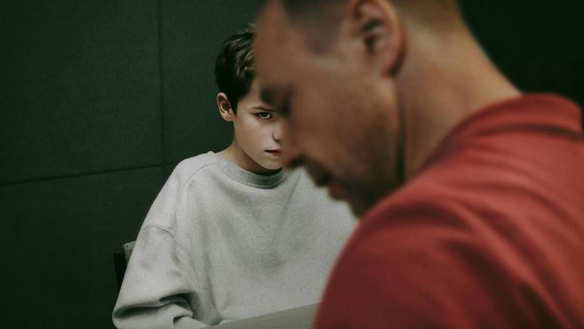 Indarkeria digitalari buruz eztabaidatzeko saioak Zugazan, 'Adolescence' telesaila ardatz