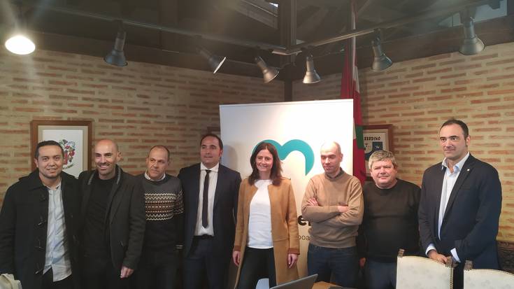 Mugiment proiektua eta Kirol Txartela bultzatzeko topaketa antolatu du Amankomunazgoak