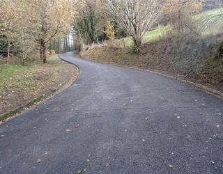 Sagastako errepidea konponduta, Mendiolako bideari helduko diote